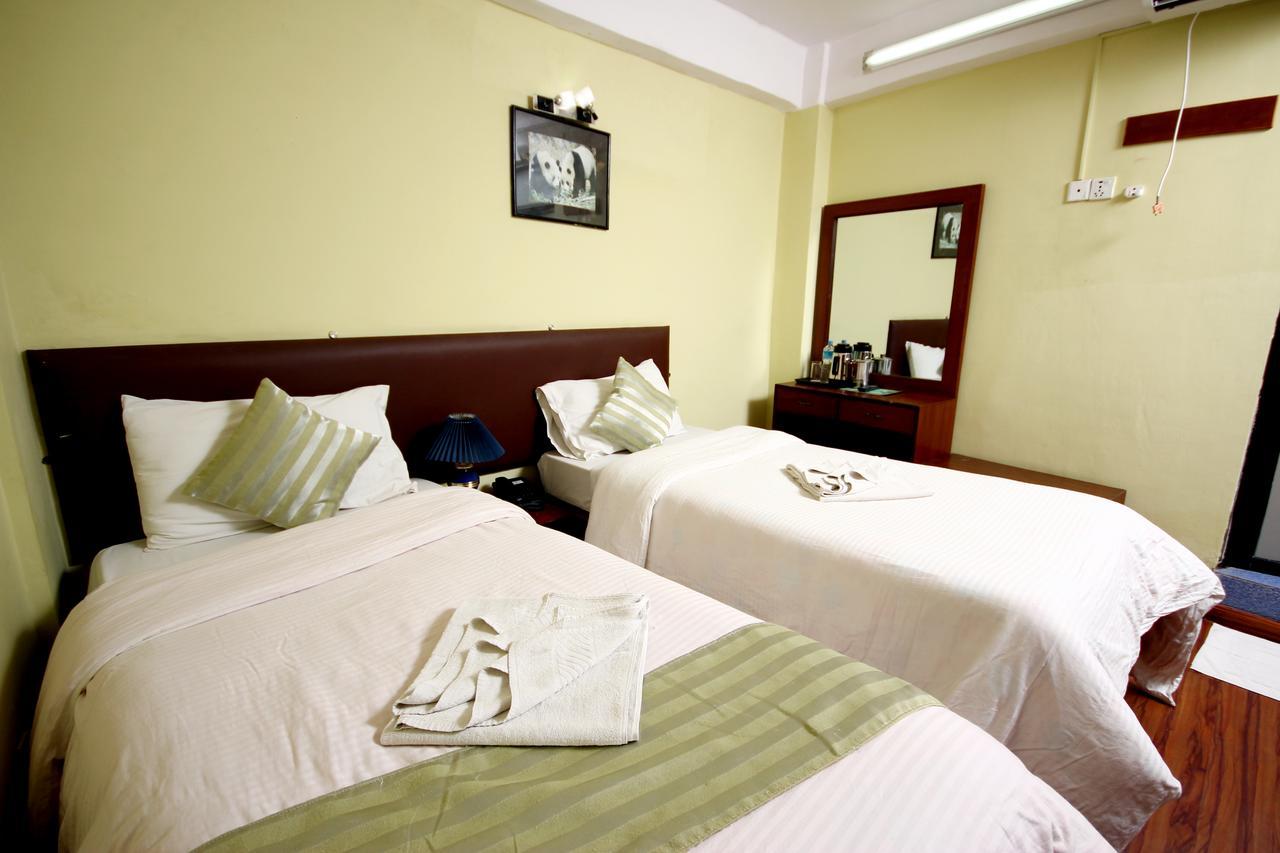 Classic Nepal Hotel Katmandu Zewnętrze zdjęcie